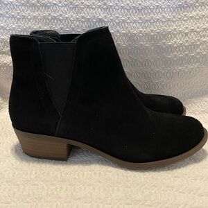 Kenzie Gazelle Black Faux Suede Ankle Booties 8